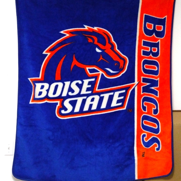 BOISE STATE BRONCOS: 50" x 60" - Picture 2 of 3